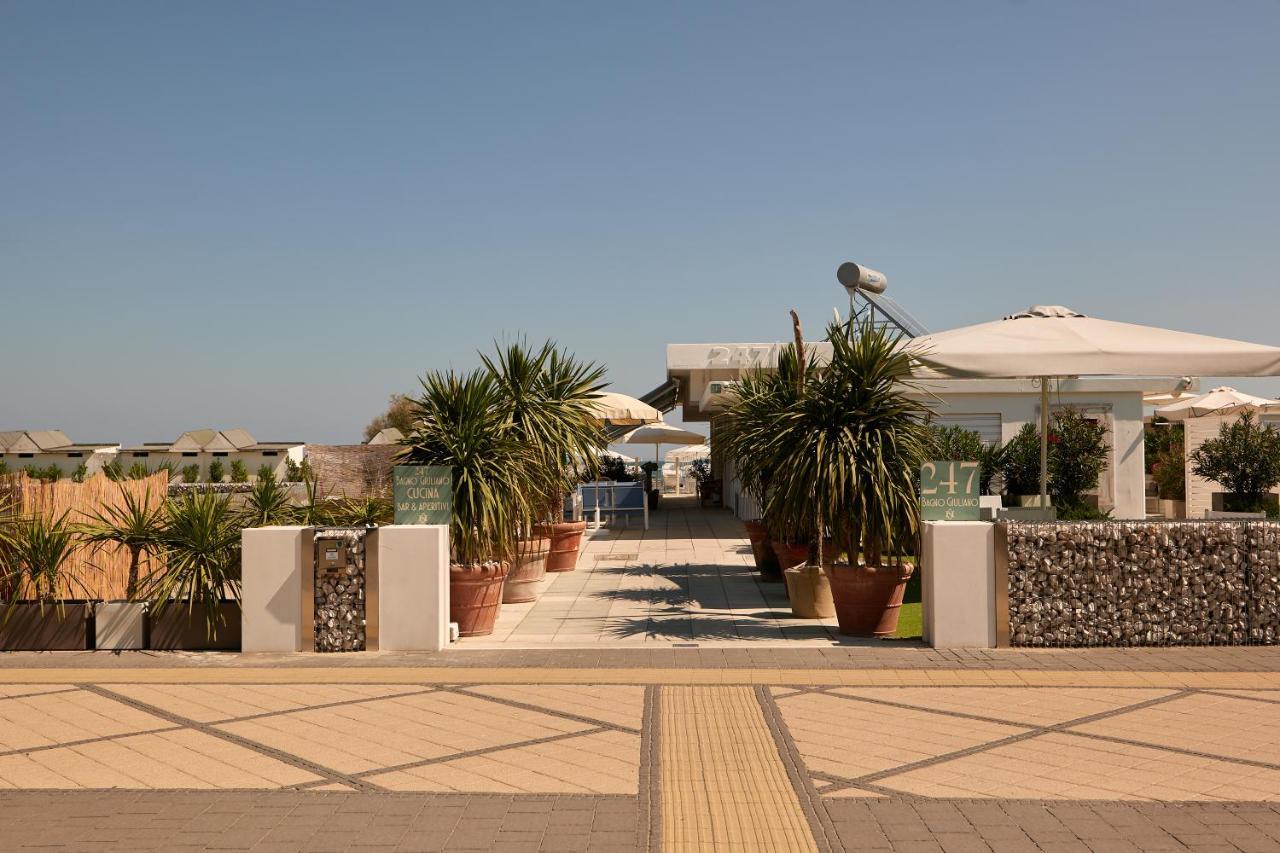 Hotel Saraceno Resort With Private Beach Milano Marittima Exterior foto