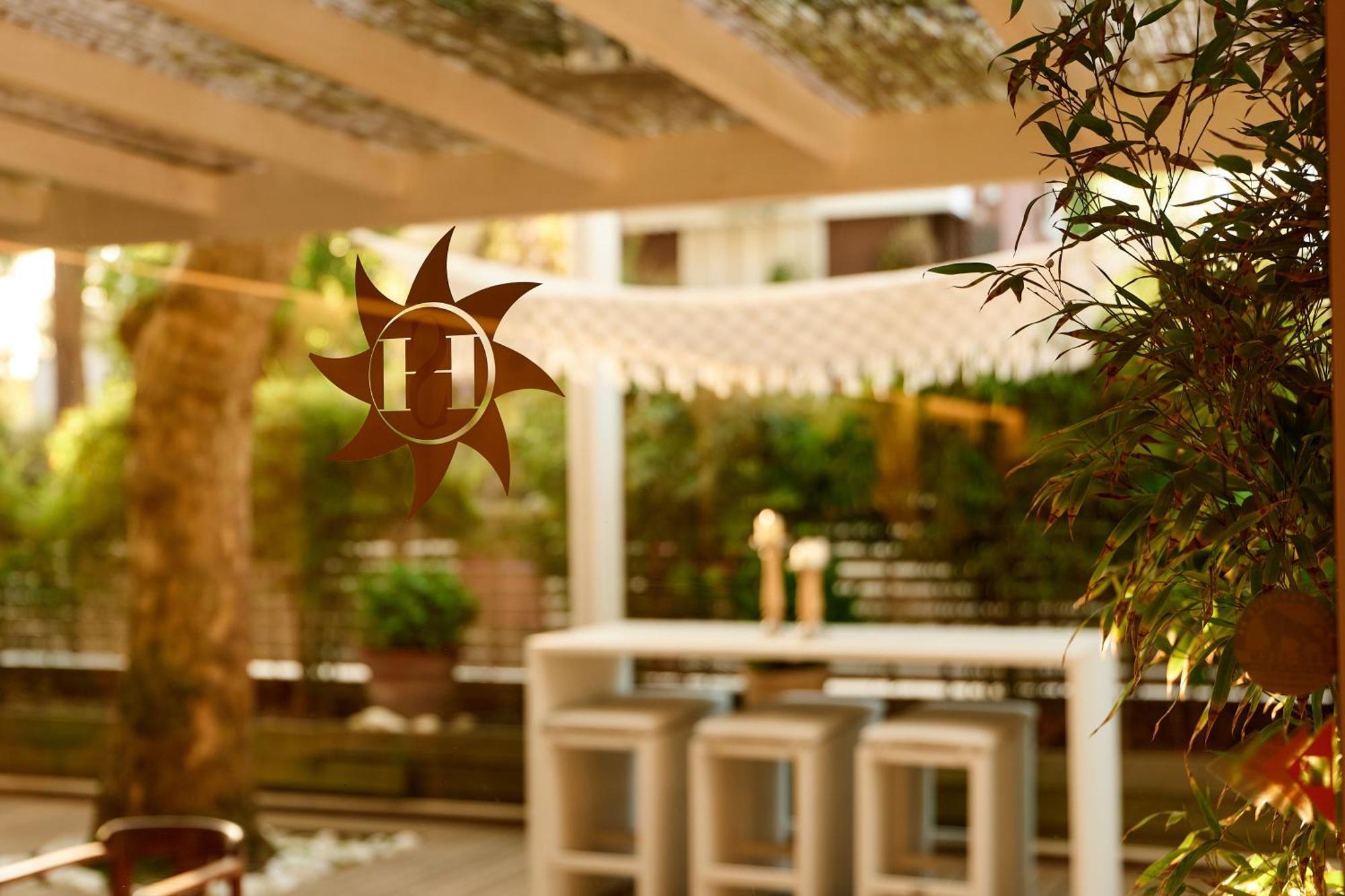 Hotel Saraceno Resort With Private Beach Milano Marittima Exterior foto