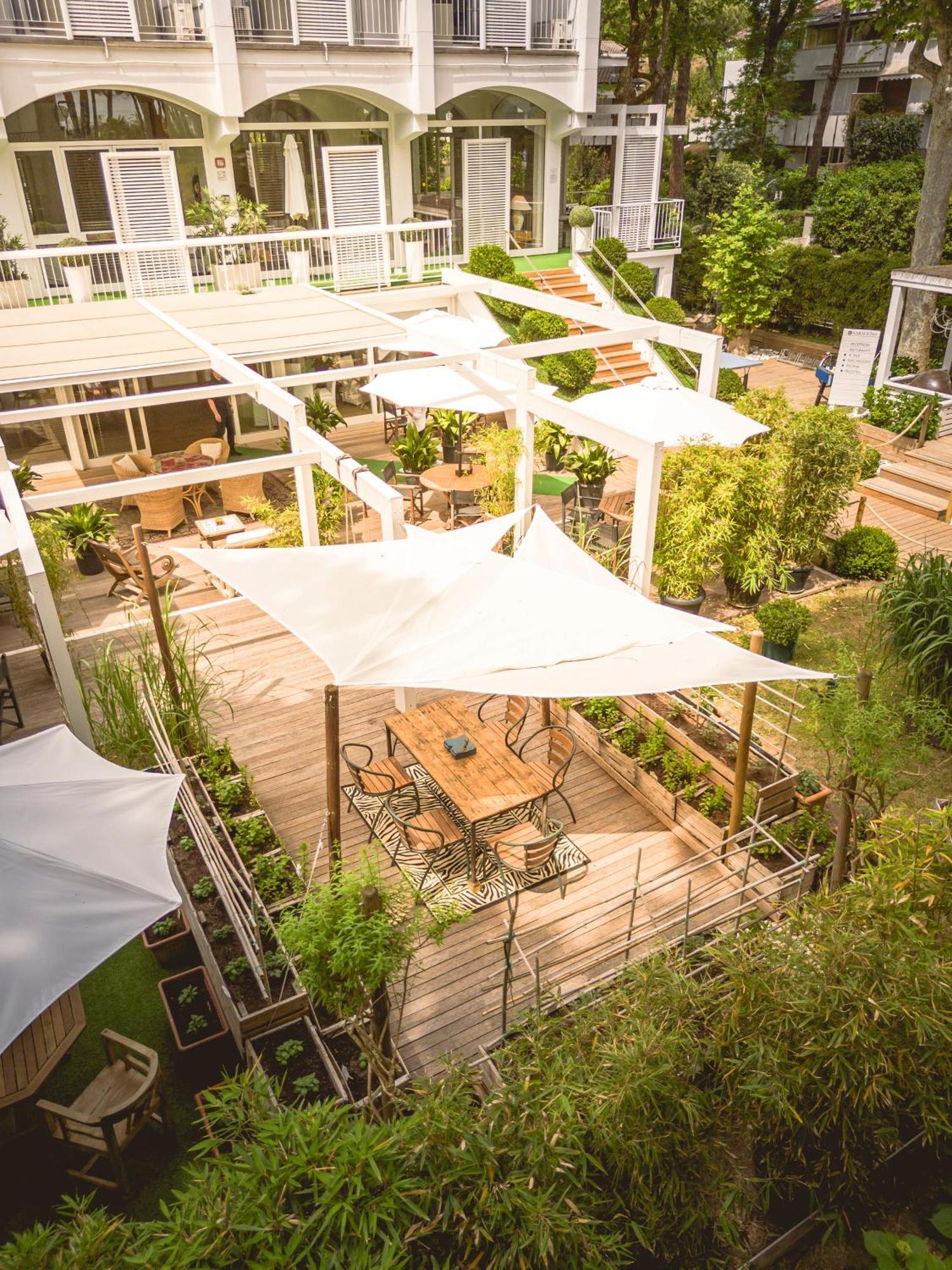 Hotel Saraceno Resort With Private Beach Milano Marittima Exterior foto