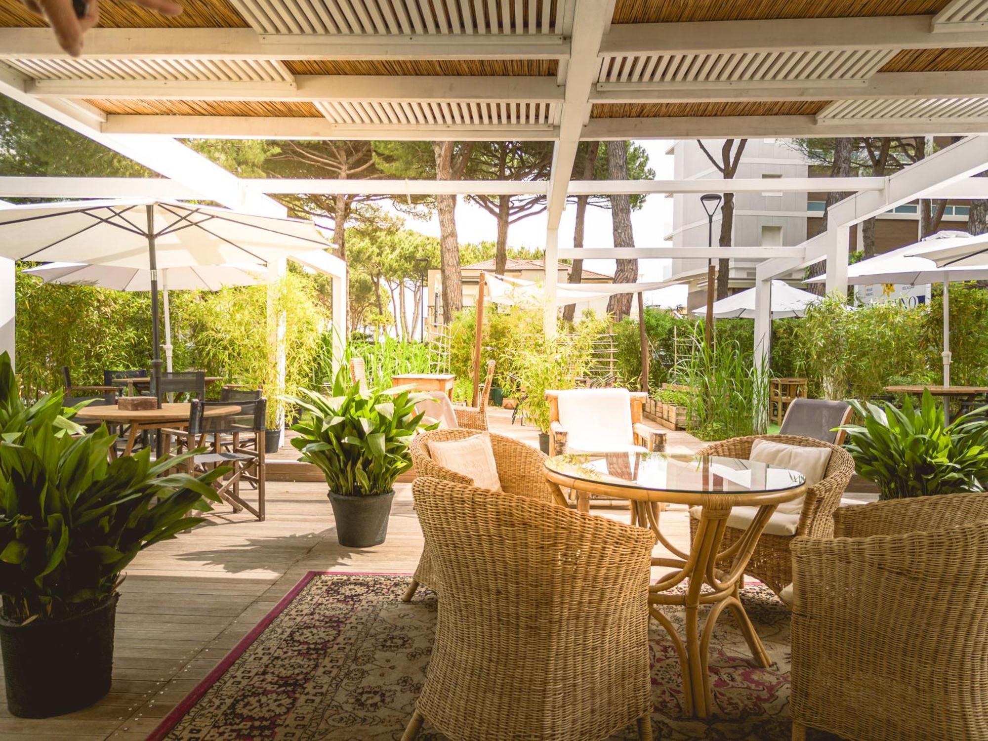 Hotel Saraceno Resort With Private Beach Milano Marittima Exterior foto