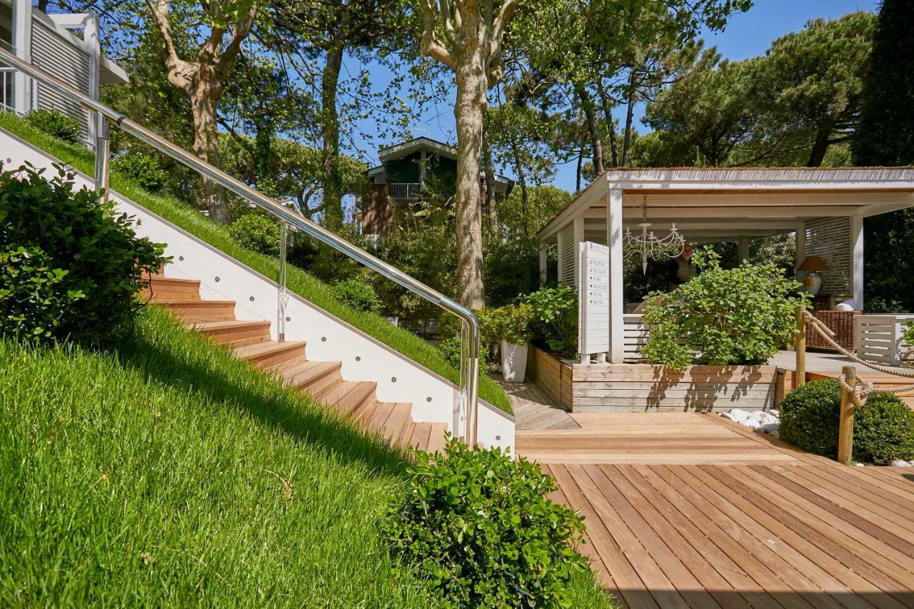 Hotel Saraceno Resort With Private Beach Milano Marittima Exterior foto